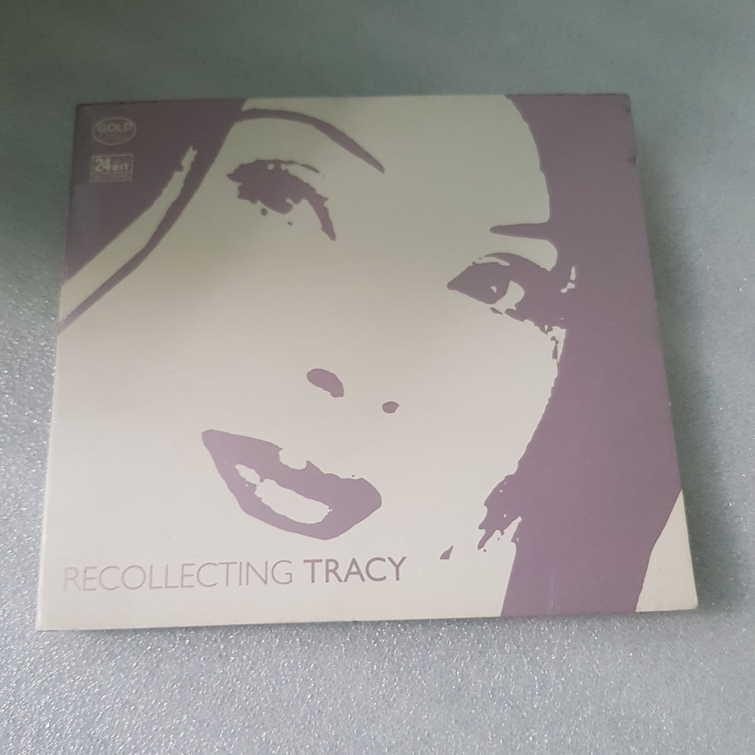 CD tracy recollection 黄露仪 金蝶 cd有些花 scratches