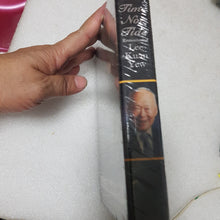 Load image into Gallery viewer, Lee Kuan Yew 李光耀总理 3DVD time nor tide seal copy
