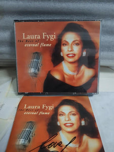 CD+vcd Laura fyi English